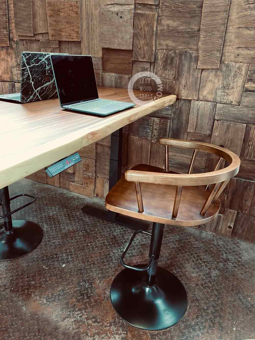 suar wood study desk