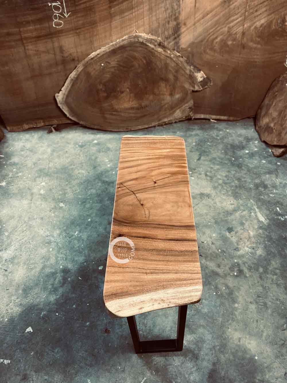 suar wood side table