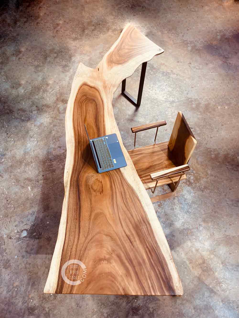 suar wood work table