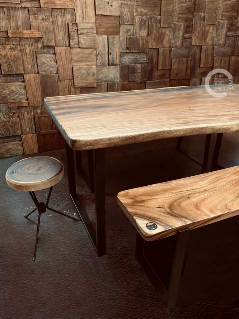 Buy Custom Wooden Dining Tables in Singapore | Solid Wood Furniture
