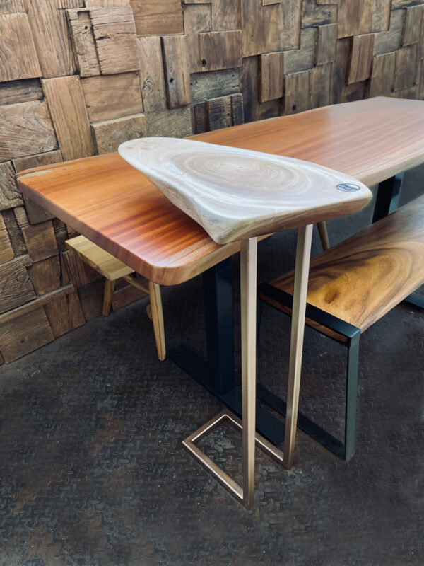 suar wood side table